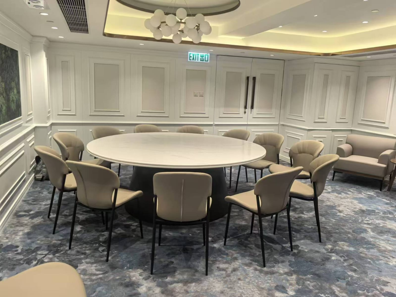 Hareody Home 華諾狄家居順利完成中文大學-善衡書院傢具訂單