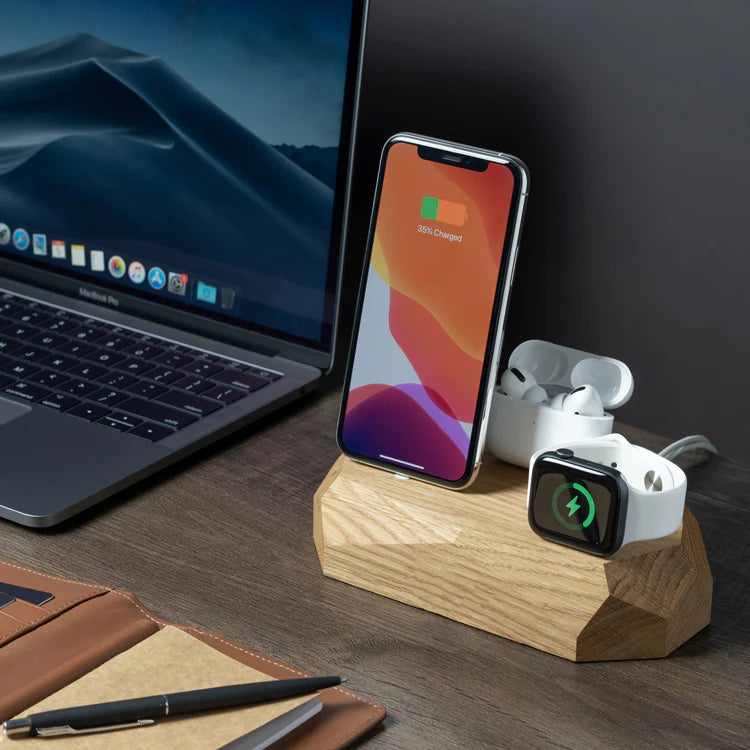 Oakywood 3-in-1 charging wooden stand (iphone,iwatch,airpods) 