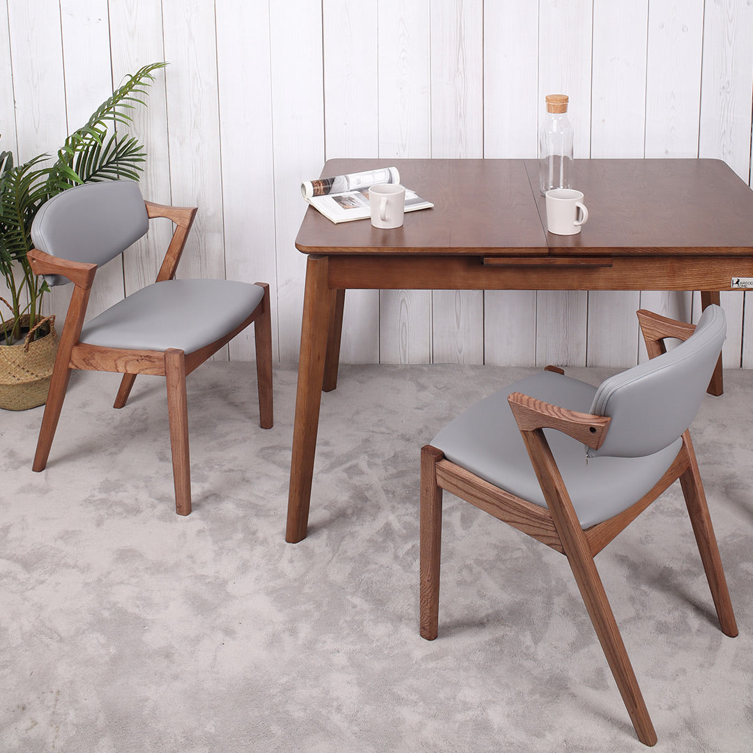 Zion solid wood dining chair (set of two)