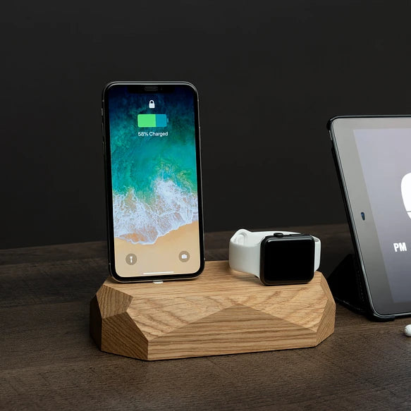 Oakywood 2-in-1 Solid Wood iPhone Charger