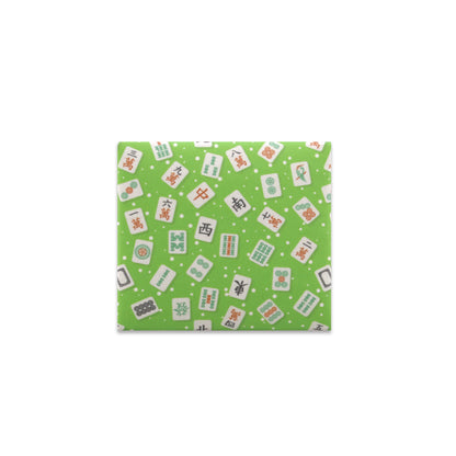 PAPERY MASKfolio features a variety of mask sets (sparrow type, little prince type, Hello Kitty type, egg yolk type) 